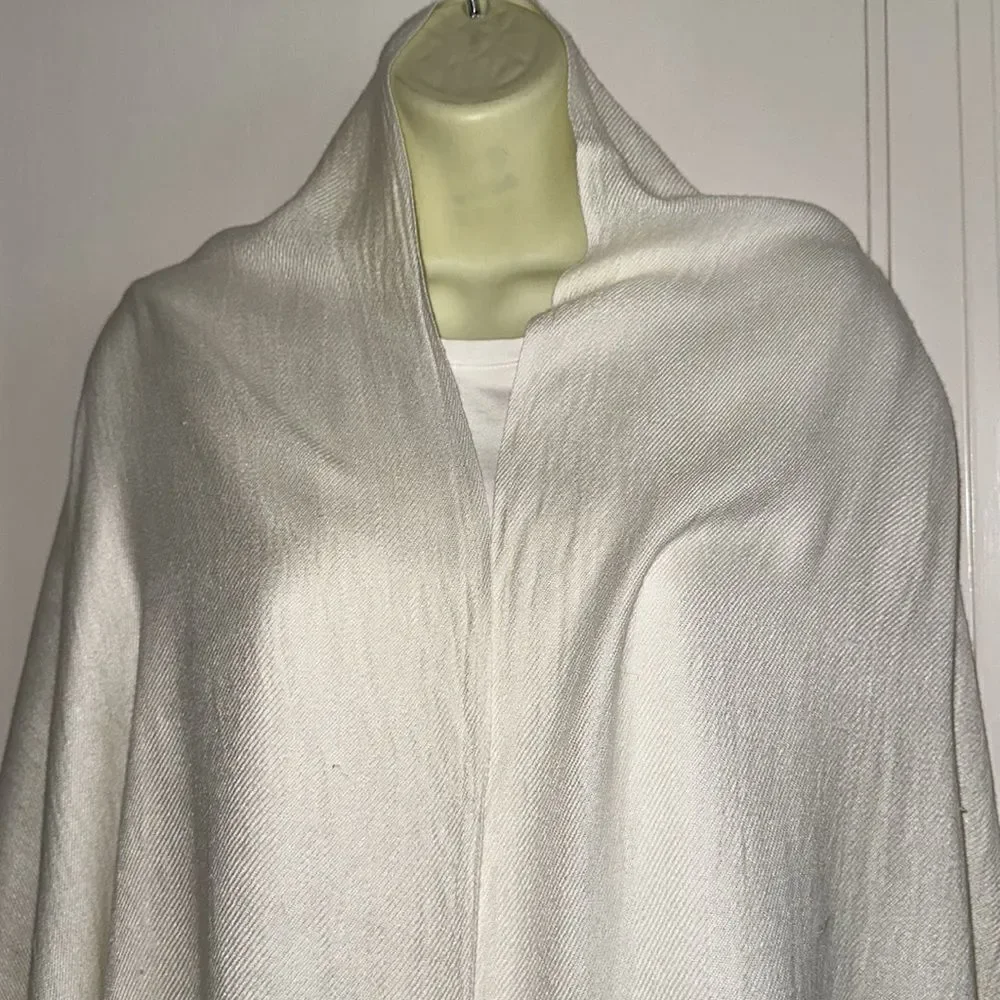 Off white/cream viscose shawl or wrap with fringe hem‎
